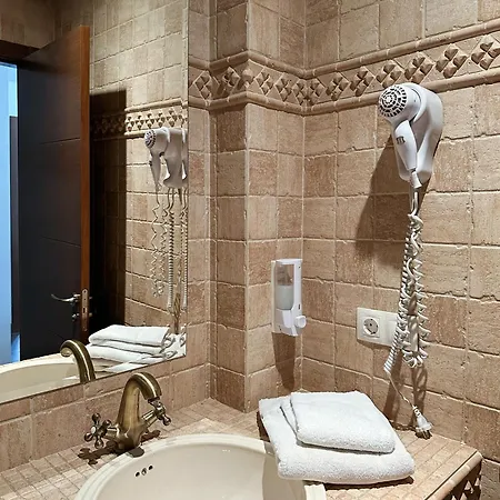 Maria Isabel בית כפרי *