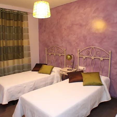 Maria Isabel בית כפרי Puigmoreno